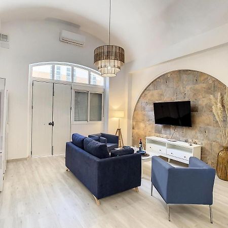 Apartcity Triana Σεβίλλη Εξωτερικό φωτογραφία